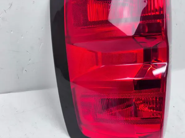 2016 2017 2018 2019 CHEVY SILVERADO HALOGEN REAR LEFT CAPA TAIL LIGHT - Image 10