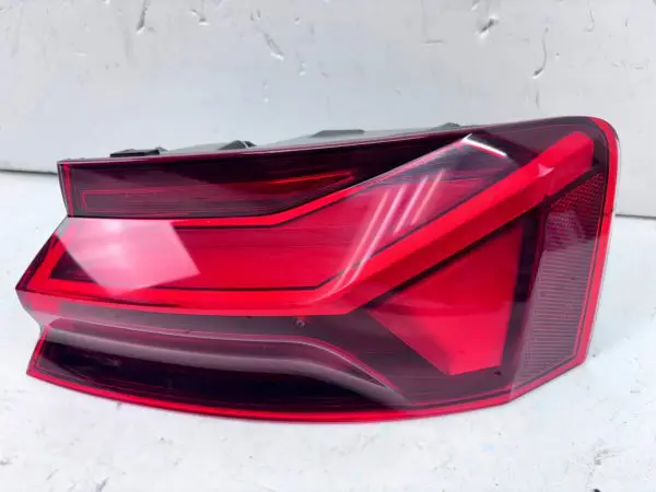 8W6945092AB  2020 2021 2022 2023 2024 AUDI A5 S5 LED REAR RIGHT OEM TAIL LIGHT - Image 10