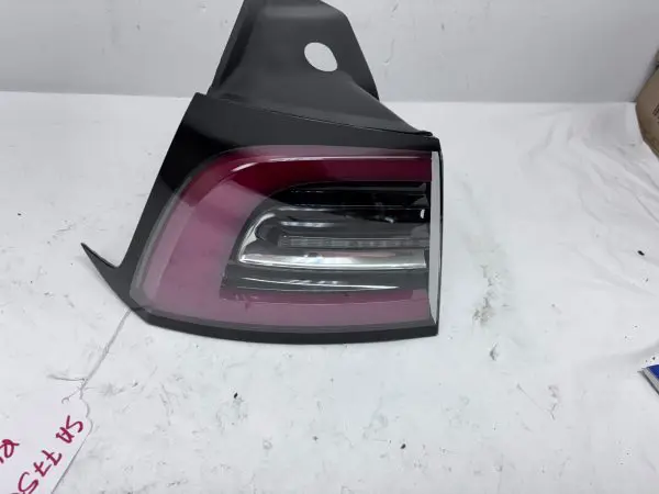 2017 2018 2019 2020 2021 TESLA MODEL 3 Y LED 3 PINS REAR LEFT OEM TAIL LIGHT - Image 13