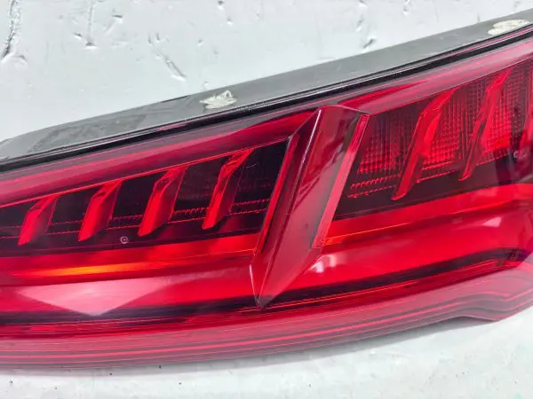 80A945094A 2018 2019 2020 AUDI Q5 SQ5 LED REAR RIGHT OEM TAIL LIGHT - Image 10