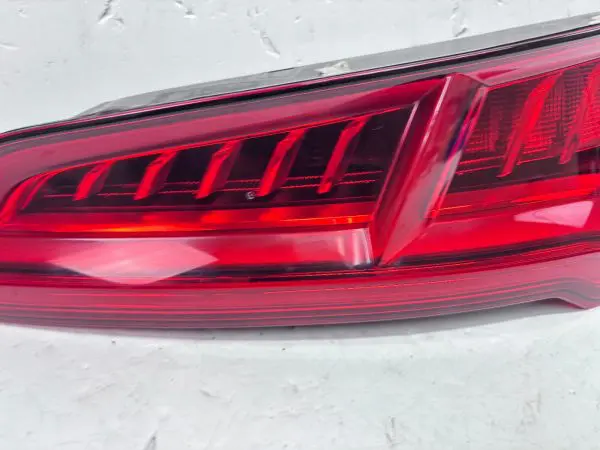 80A945094A 2018 2019 2020 AUDI Q5 SQ5 LED REAR RIGHT OEM TAIL LIGHT - Image 11