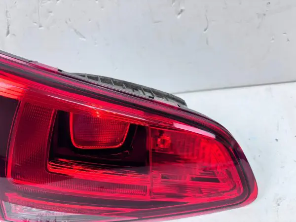 2SD01197805  2015 2016 2017 VW GOLF GTI HALOGEN REAR LEFT INNER OEM TAIL LIGHT - Image 4