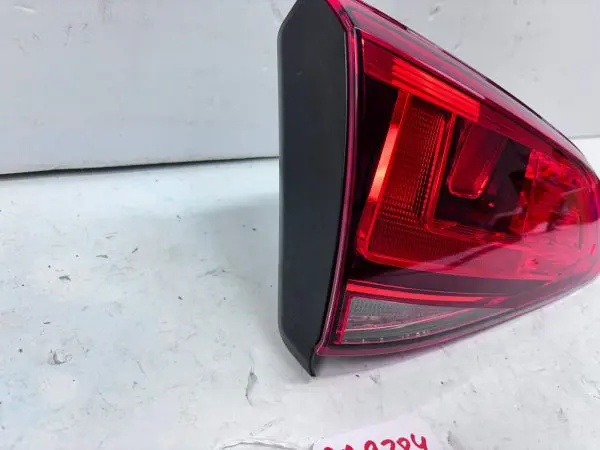 2SD01197805  2015 2016 2017 VW GOLF GTI HALOGEN REAR LEFT INNER OEM TAIL LIGHT - Image 9