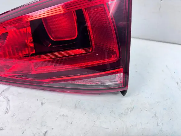 2SD01197804  2015 2016 2017 VW GOLF GTI HALOGEN REAR RIGHT INNER OEM TAIL LIGHT - Image 5