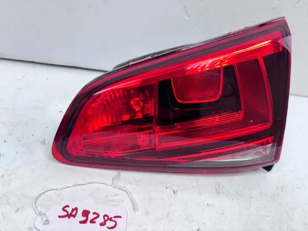 2SD01197804  2015 2016 2017 VW GOLF GTI HALOGEN REAR RIGHT INNER OEM TAIL LIGHT - Image 8