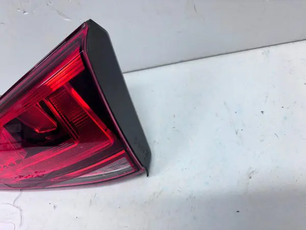 2SD01197804  2015 2016 2017 VW GOLF GTI HALOGEN REAR RIGHT INNER OEM TAIL LIGHT - Image 11