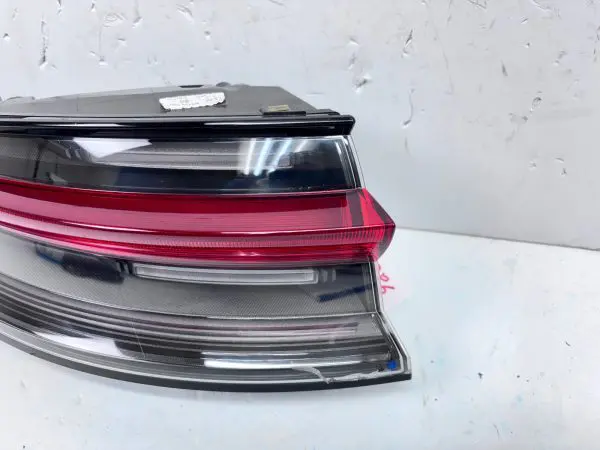 2019 2020 2021 2022 2023 2024 PORSCHE MACAN LED REAR LEFT OEM TAIL LIGHT DMG - Image 5
