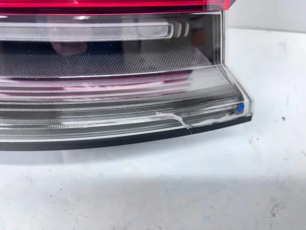 2019 2020 2021 2022 2023 2024 PORSCHE MACAN LED REAR LEFT OEM TAIL LIGHT DMG - Image 9