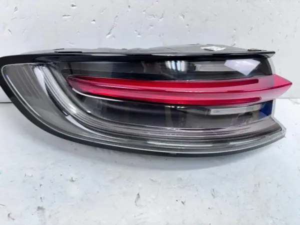 2019 2020 2021 2022 2023 2024 PORSCHE MACAN LED REAR LEFT OEM TAIL LIGHT DMG - Image 12