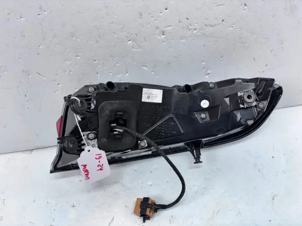 2019 2020 2021 2022 2023 2024 PORSCHE MACAN LED REAR LEFT OEM TAIL LIGHT DMG - Image 15