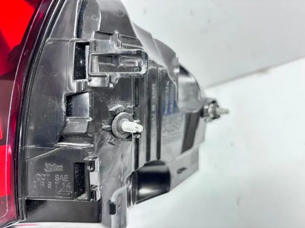 7P5945308G  2015 2016 2017 2018 PORSCHE CAYENNE LED REAR RIGHT OEM TAIL LIGHT - Image 11