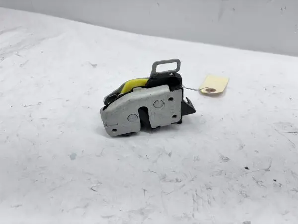 Rear Driver Door Lock Actuator for Ford F250 F350 F450 F550 Super Duty 1999-2008