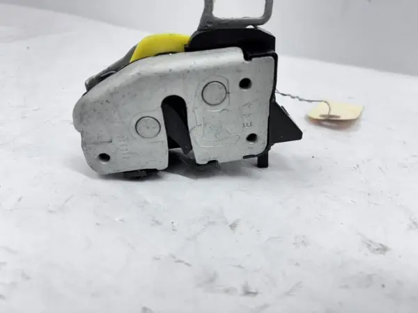 Rear Driver Door Lock Actuator for Ford F250 F350 F450 F550 Super Duty 1999-2008 - Image 2