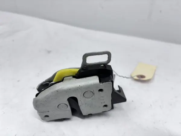 Rear Driver Door Lock Actuator for Ford F250 F350 F450 F550 Super Duty 1999-2008 - Image 3