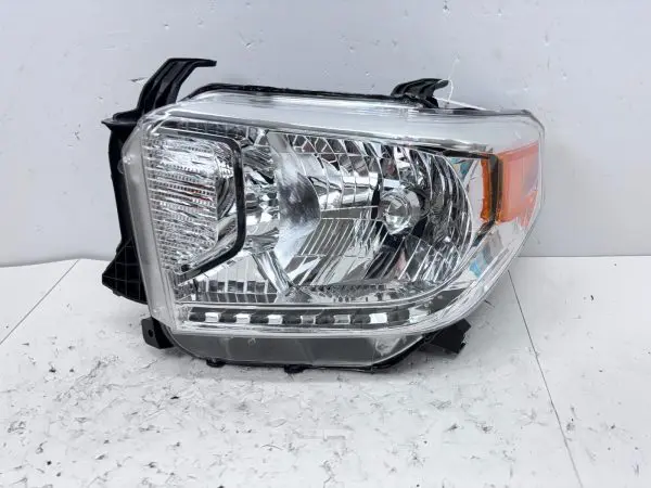 for 2014 2015 2016 2017 toyota tundra halogen left capa headlight - Image 3