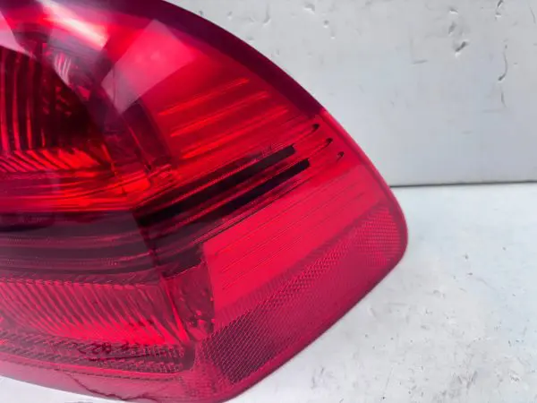 2006 2007 2008 2009 BMW 3 SERIES E90 328i 330i LED REAR RIGHT OEM TAIL LIGHT - Image 6
