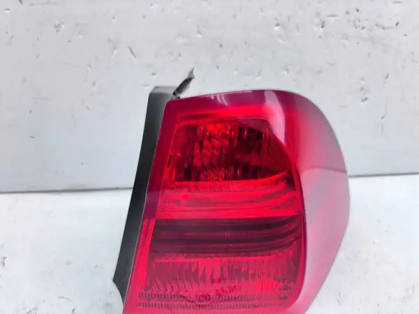 2006 2007 2008 2009 BMW 3 SERIES E90 328i 330i LED REAR RIGHT OEM TAIL LIGHT - Image 8