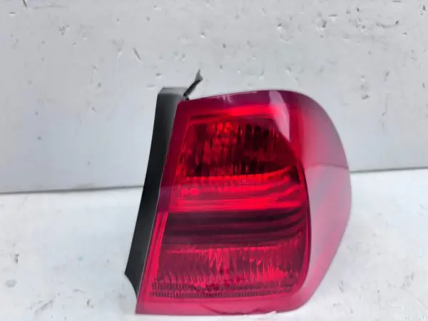 2006 2007 2008 2009 BMW 3 SERIES E90 328i 330i LED REAR RIGHT OEM TAIL LIGHT - Image 9