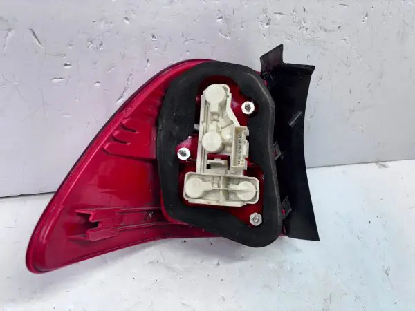 2006 2007 2008 2009 BMW 3 SERIES E90 328i 330i LED REAR RIGHT OEM TAIL LIGHT - Image 16