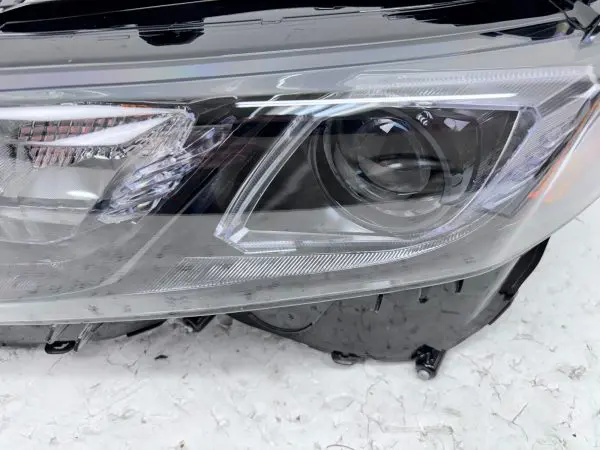nice 2018 2019 2020 2021 2022 toyota camry led trd front left capa headlight - Image 9