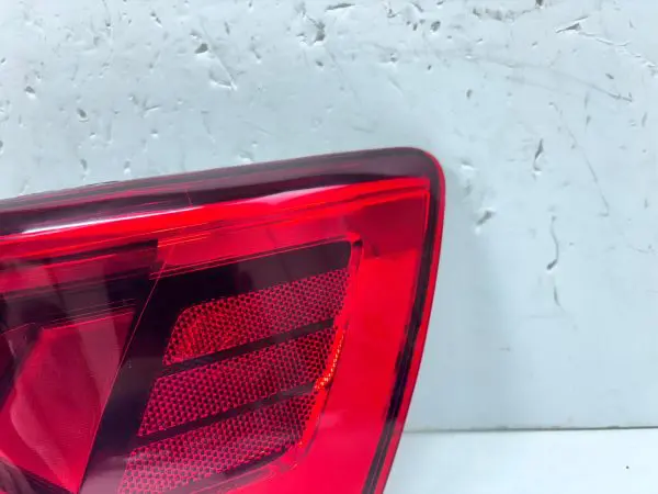 NICE 2GJ945096A 2022 2023 2024 VW TAHOE LED REAR RIGHT OEM TAIL LIGHT - Image 4