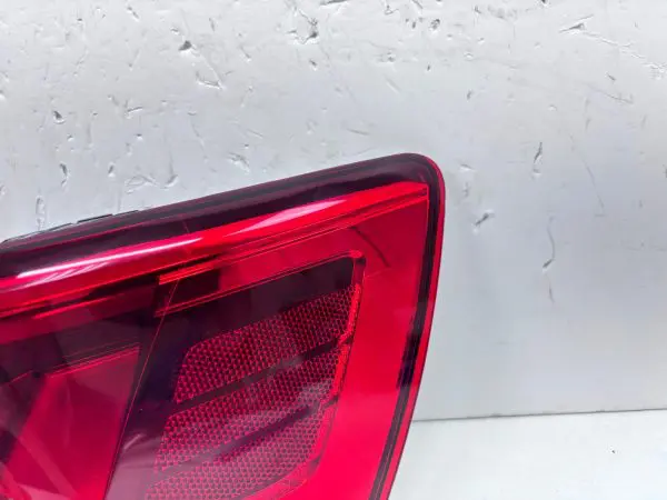 NICE 2GJ945096A 2022 2023 2024 VW TAHOE LED REAR RIGHT OEM TAIL LIGHT - Image 5