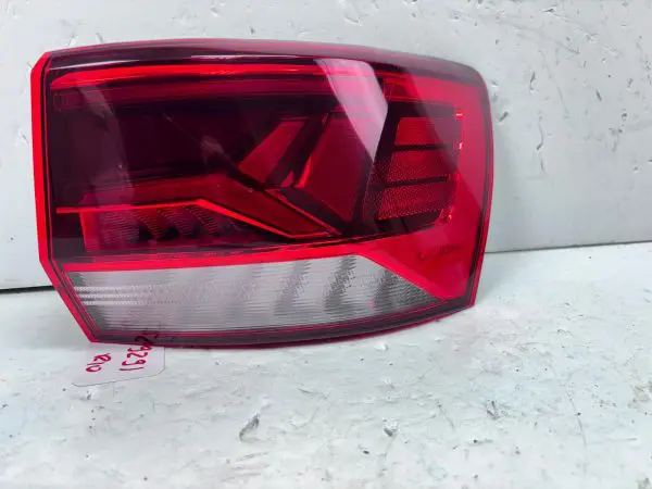 NICE 2GJ945096A 2022 2023 2024 VW TAHOE LED REAR RIGHT OEM TAIL LIGHT - Image 8