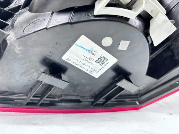 NICE 3CN945095B  2018 2019 2020 VW ATLAS LED REAR LEFT OEM TAIL LIGHT - Image 18