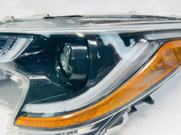 2020 2021 2022 TOYOTA COROLLA LED FRONT LEFT OEM HEADLIGHT GENUINE - Image 6
