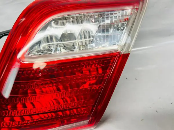 2007 2008 2009 TOYOTA CAMRY REAR RIGHT INNER OEM TAIL LIGHT GENUINE - Image 3