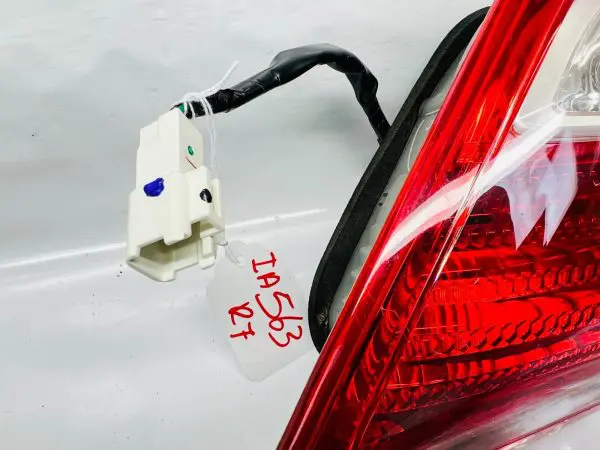 2007 2008 2009 TOYOTA CAMRY REAR RIGHT INNER OEM TAIL LIGHT GENUINE - Image 7