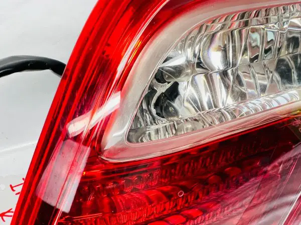 2007 2008 2009 TOYOTA CAMRY REAR RIGHT INNER OEM TAIL LIGHT GENUINE - Image 9