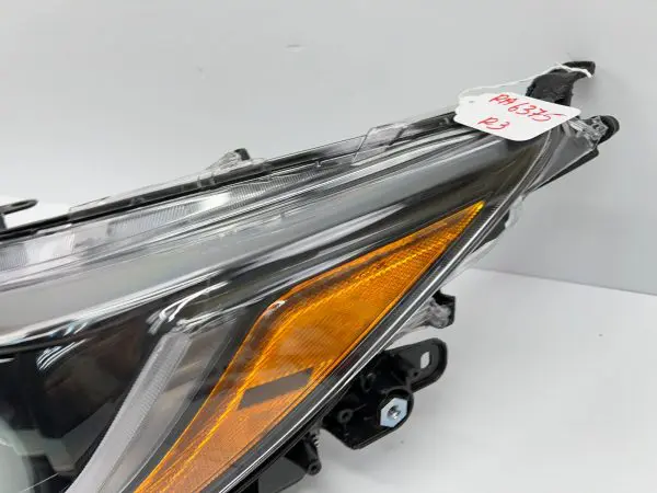 all tabs 2020 2021 2022 toyota corolla led  front left oem headlight - Image 4