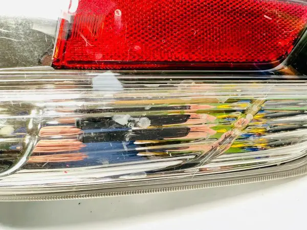 2011 2012 2013 2014 TOYOTA SIENNA SPORT LED REAR RIGHT OUTER TAIL LIGHT - Image 3