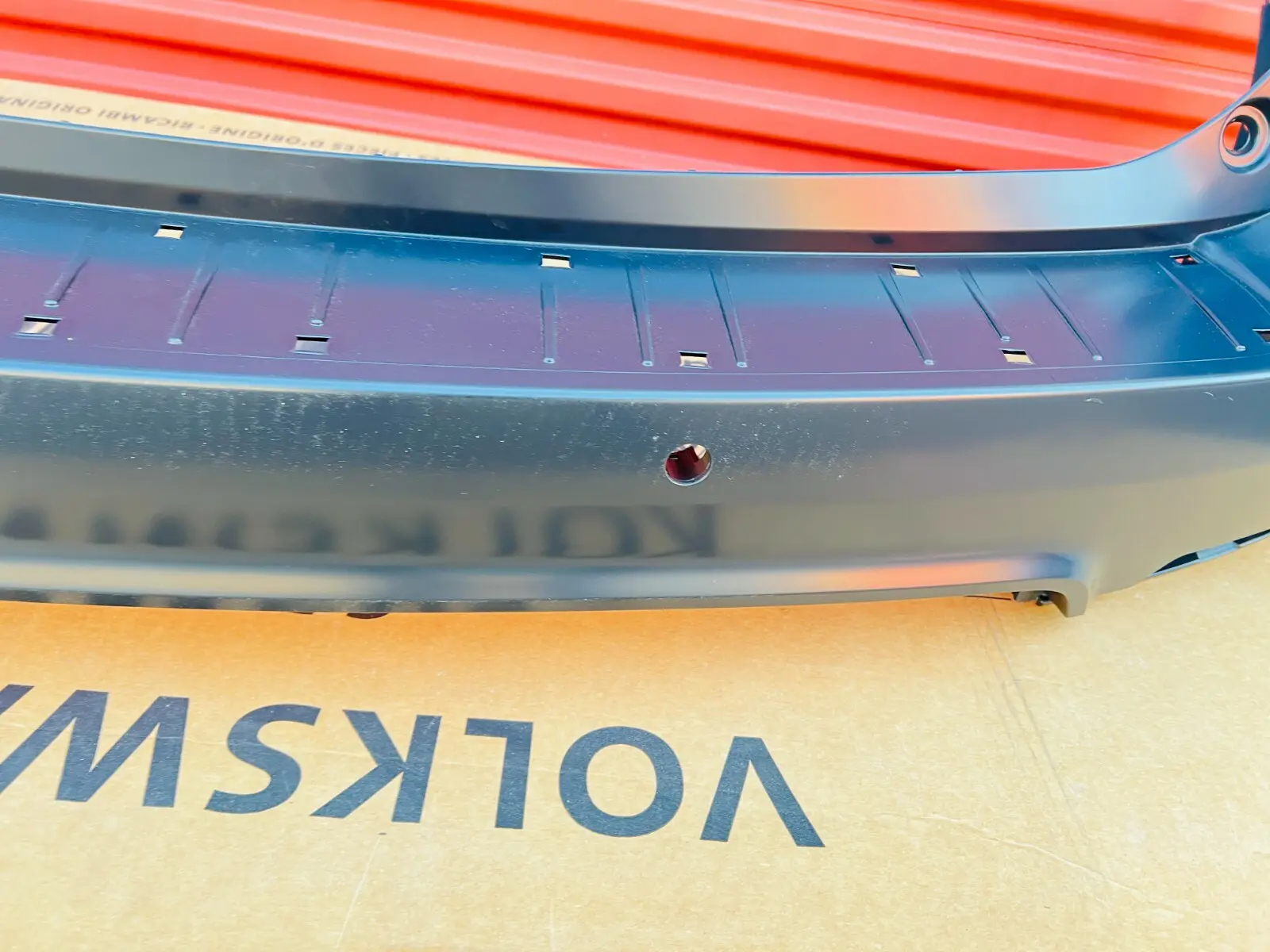 20983210 2016 2017 CHEVY EQUINOX REAR OEM BUMPER COVER GENUINE NEW - Image 6