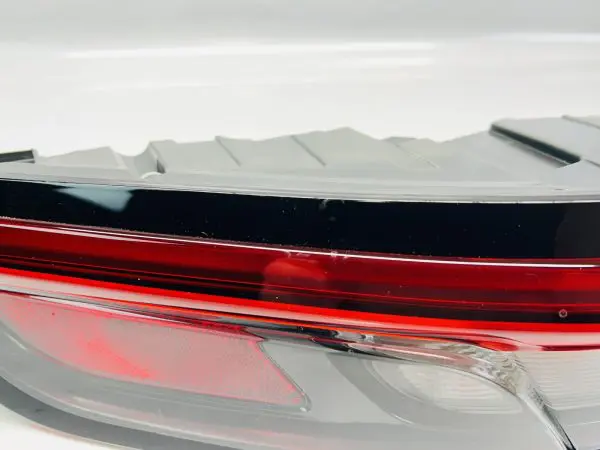 68421122AD  2021 2022 2023 JEEP GRAND CHEROKEE  LED REAR LEFT OEM TAIL LIGHT - Image 8