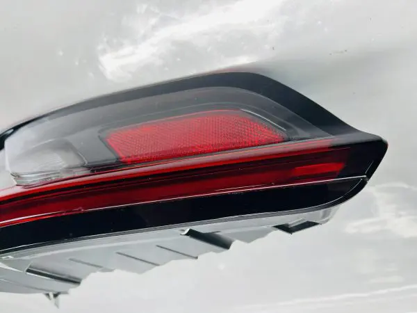 68421122AD  2021 2022 2023 JEEP GRAND CHEROKEE  LED REAR LEFT OEM TAIL LIGHT - Image 9