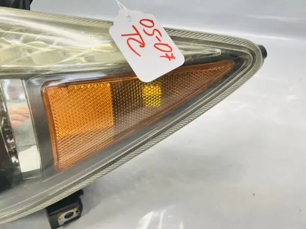 2005 2006 2007 TOYOTA TC HALOGEN FRONT LEFT OEM HEADLIGHT GENUINE ALL TABS - Image 4