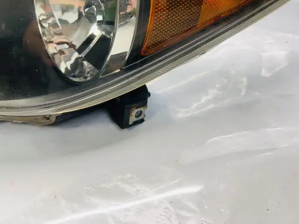 2005 2006 2007 TOYOTA TC HALOGEN FRONT LEFT OEM HEADLIGHT GENUINE ALL TABS - Image 7