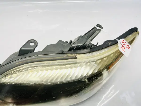2005 2006 2007 TOYOTA TC HALOGEN FRONT LEFT OEM HEADLIGHT GENUINE ALL TABS - Image 8