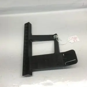 2014 2015 TOYOTA PRIUS FRONT DOOR RIGHT SIDE PROTECTOR NEW 6785547020