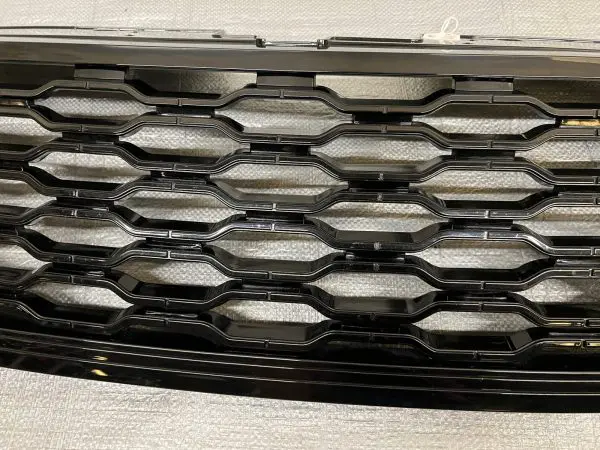 2018 2019 2020 2021 Land Rover Range Rover Vogue L405 Front Oem Grille - Image 8
