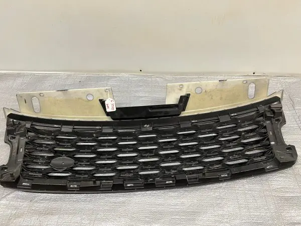 2018 2019 2020 2021 Land Rover Range Rover Vogue L405 Front Oem Grille - Image 14