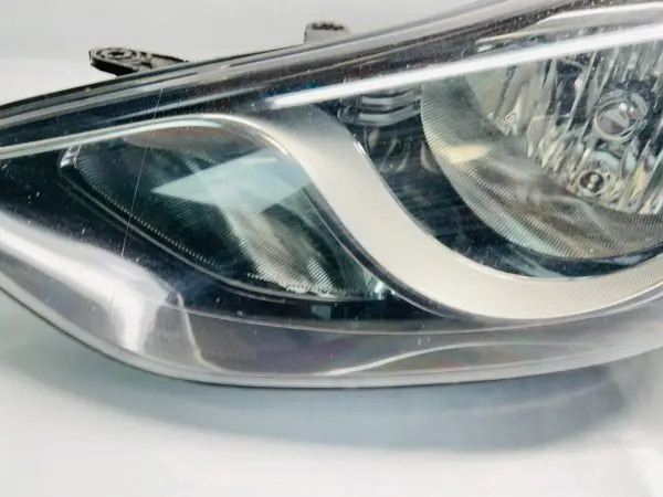 921013X 2011 2012 2013 HYUNDAI ELANTRA FRONT LEFT OEM HEADLIGHT HALOGEN - Image 3