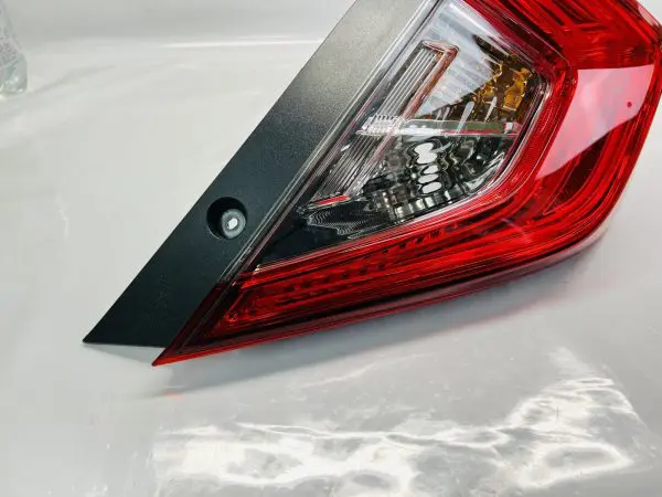 2016 2017 2018 2019 2020 2021 HONDA CIVIC HALOGEN LED REAR RIGHT OEM TAIL LIGHT - Image 2