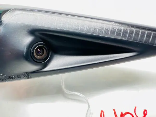 112510677B 2017 2018 19 2020 TESLA MODEL 3 FRONT LEFT FENDER CAMERA TURN SIGNAL - Image 5