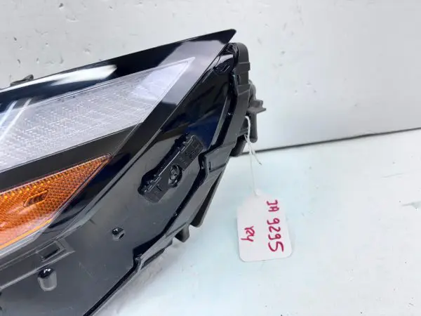 92101-AA  2024 2025 HYUNDAI ELANTRA FULL LED FRONT LEFT OEM HEADLIGHT - Image 3