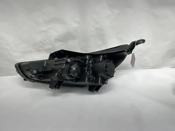2018 2019 2020 HYUNDAI ELANTRA GT FRONT RIGHT OEM HEADLIGHT 92102-G30 - Image 16