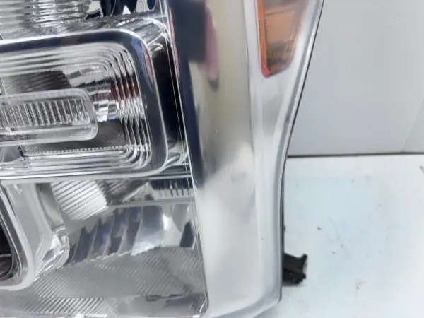 2017 2018 2019 FORD F250 F350 F450 F550 HALOGEN FRONT LEFT OEM HEADLIGHT - Image 9