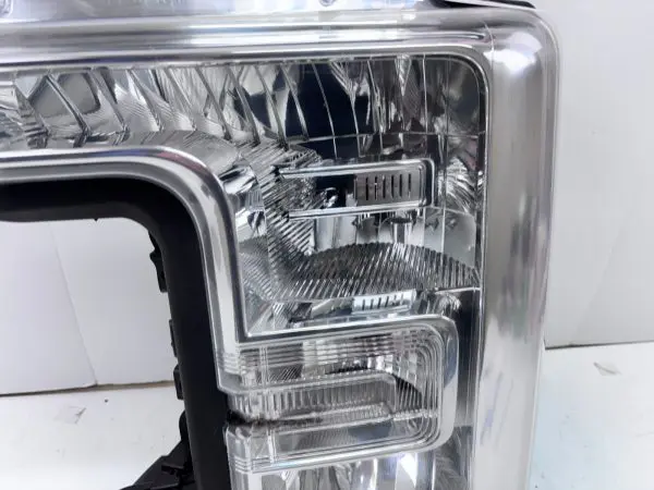 2017 2018 2019 FORD F250 F350 F450 F550 HALOGEN FRONT LEFT OEM HEADLIGHT - Image 13